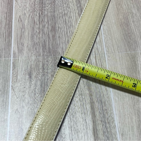 VTG BRIGHTON / Museum Collection Cream Leather Crop Embossed Belt Size M - Picture 10 of 14